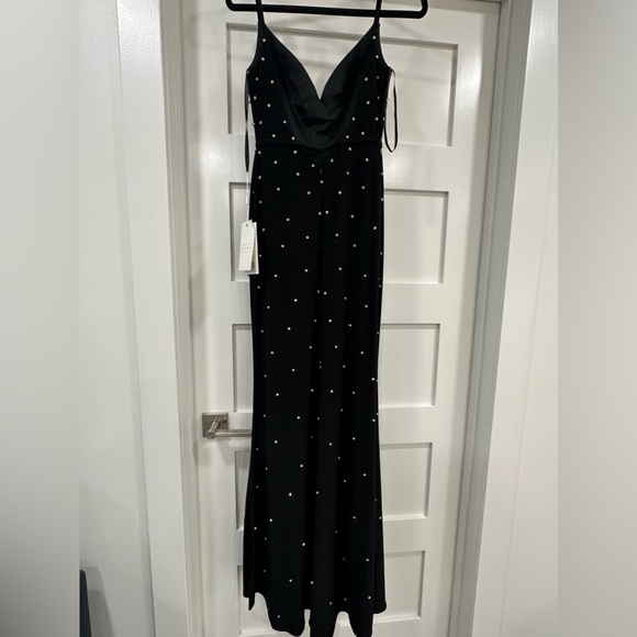 SOLD - RHINESTONE EMBELLISHED V-NECK GOWN Size O COLOR — Black New With Tags - Picture 4 of 7
